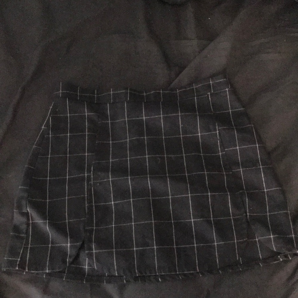 Brandy Melville mini skirt